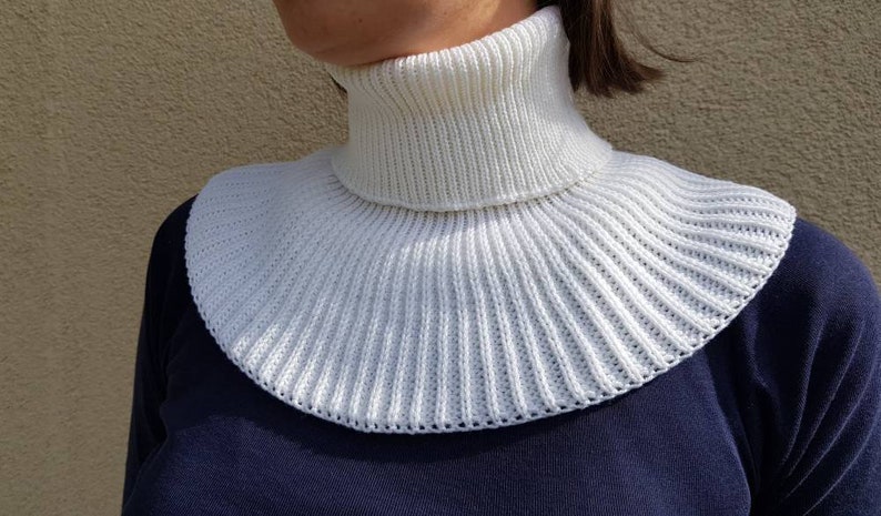 Womens scarf dickie Neck warmer adult knit neck gaiter scarf White