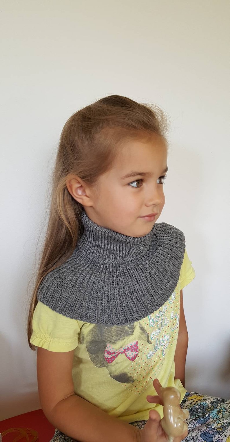 Knit scarf for kids 0-9 years Merino wool turtle neck scarf Toddler neck warmer image 1