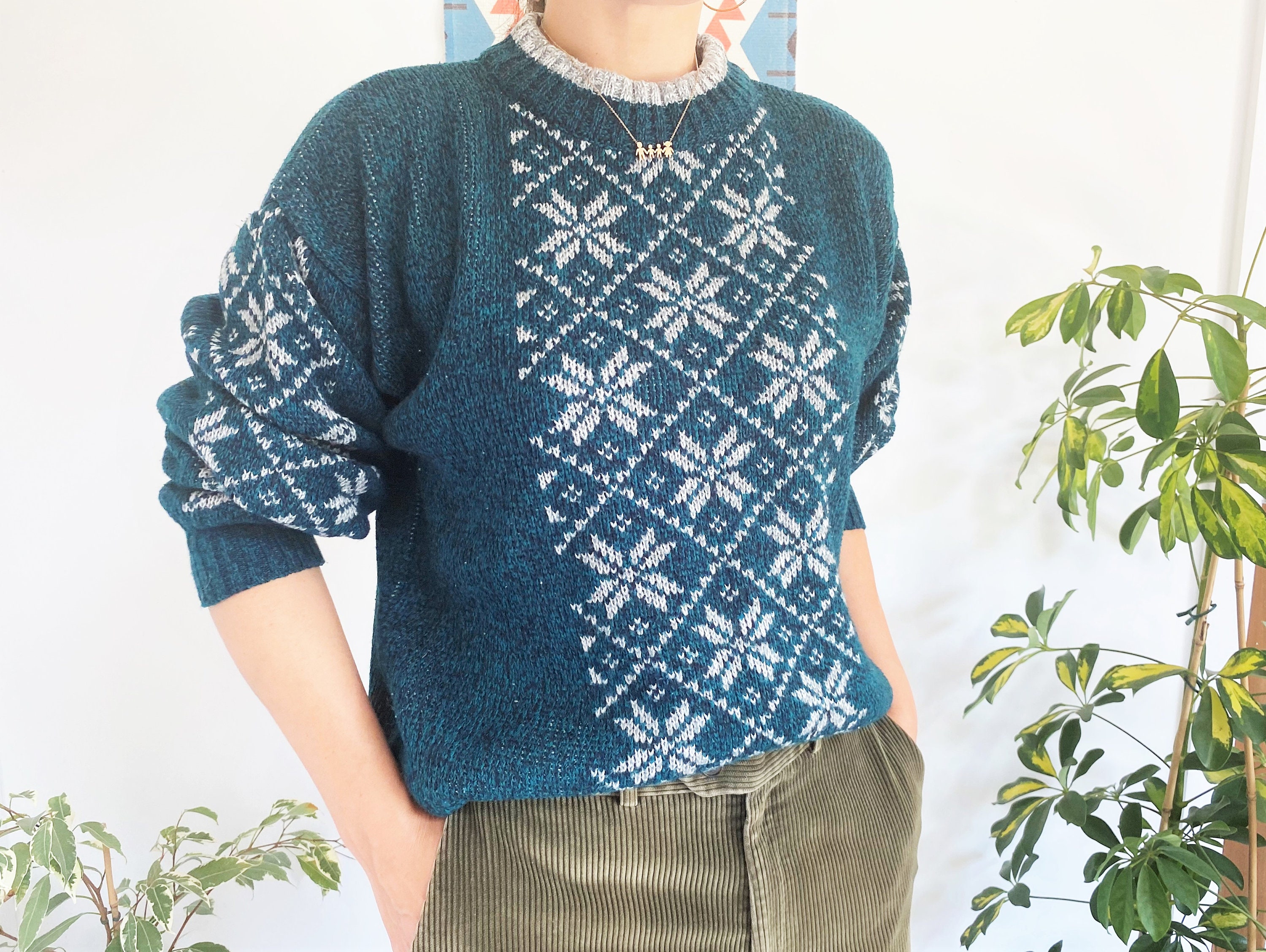 Image of Men's 90S Sweater, Medium, Green Christmas Jumper, Mens Gift For Men, Vintage Him, Menswear