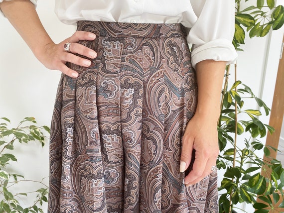 UK10 Vintage Skirt, Women's Skirt, Paisley Clothin