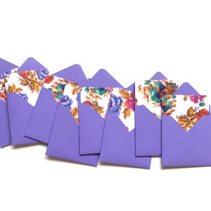 Set of 8 mini cards with envelopes, blank note cards, 3x3 envelopes, paper note card, tiny messages, love notes, floral mini cards, gift set