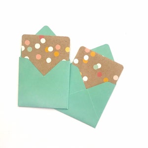 Cartões com envelopes, minicartões de papelaria, envelopes minúsculos, pequenos cartões de anotações fofos, cartões quadrados 3x3, cartões de bolinhas, anotações de elfos de meia