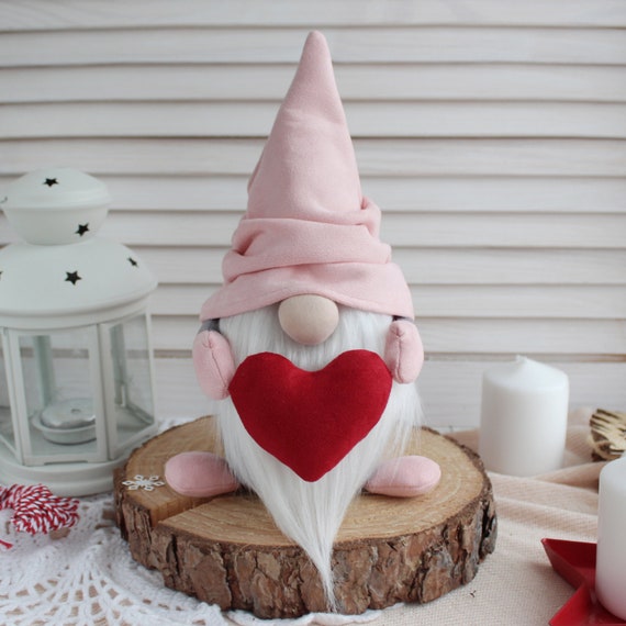 Valentine gnomes Scandinavian gnome with Heart Valentine's Day Gift Nisse Tomte Couple Gnome Swedish Love pink grey decorMother's Day Gift