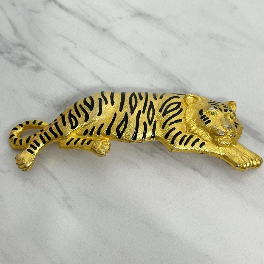 Vintage Tiger Belt Buckle Gold Tone Black Enamel Figural Green Eye Prowling ✨ LALOON Exclusive Design Gold Tone Sculpture Figural Wild  main image 2