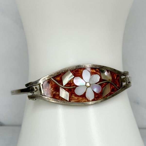Vintage Silver Tone Mother of Pearl Shell Flower Inlay Hinge Bangle Bracelet