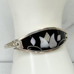 Vintage Abalone Pärlemor Snäcksblomma Inlägg Svart Gångjärnsarmband Silverton