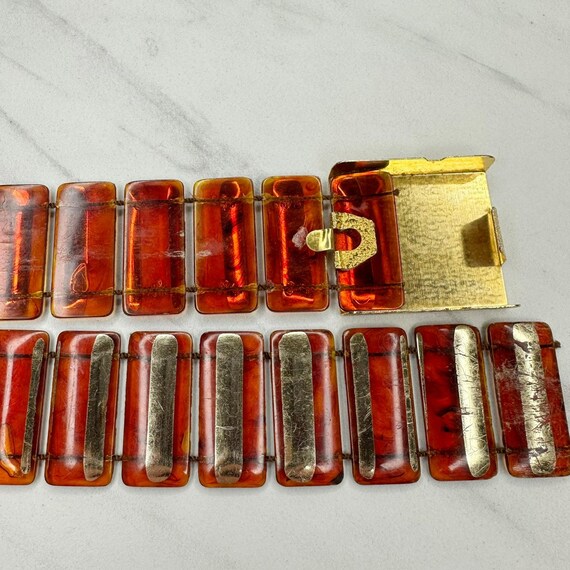 Gold-Tone Red Statement Link Belt Gold Tone Chain Belt Round Red Gem Concho S M Wide Statement  main image 2