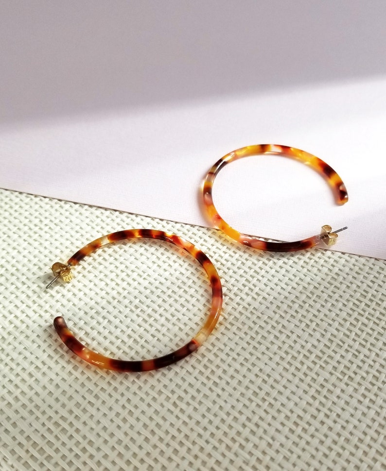 Emma Bloody Mary Minimalist Hoop Earrings Tortoise Earrings Etsy