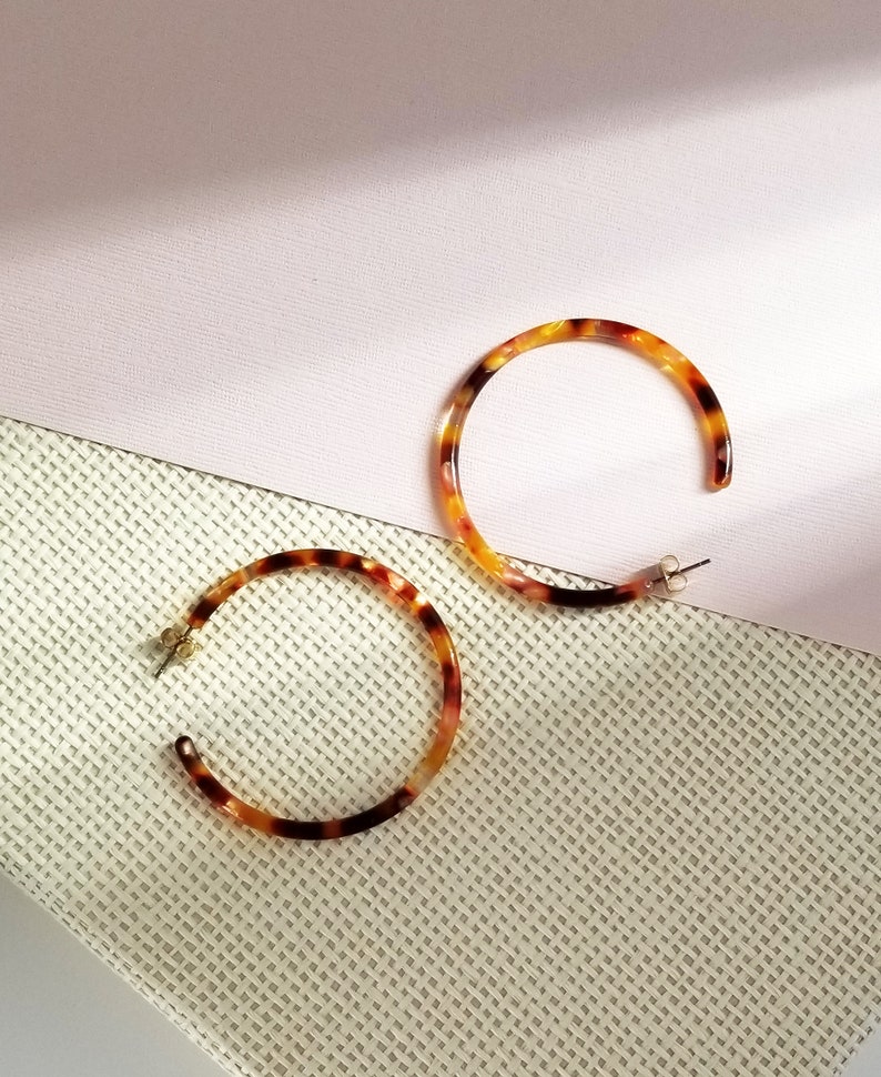 Emma Bloody Mary Minimalist Hoop Earrings Tortoise Earrings Etsy