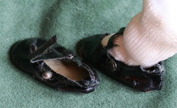 2 inch doll shoes