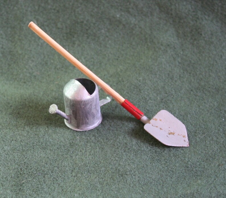 Miniature Gardening Tools: Shovel & Watering Can image 2