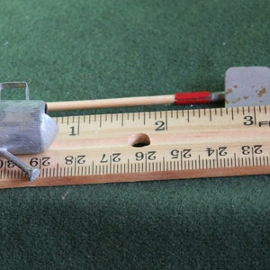 Miniature Gardening Tools: Shovel & Watering Can image 3