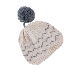 Leuke zigzaggebreide pomponbeanie voor kinderen - met fleece gevoerd - (baby 1-2 jaar) (peuter 2-4 jaar) (klein kind 4-6 jaar)