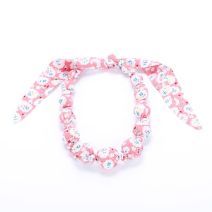 Little Girls Beaded Fabric Necklace - Pink