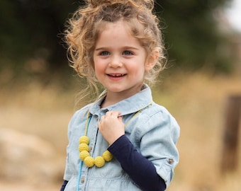 Little Girls Artisan Knit Necklace ( 3-8Y)