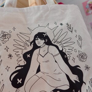 Bolso de mano con ilustración de ángel - 100 % lienzo serigrafiado con flores de arte lineal imagen 2