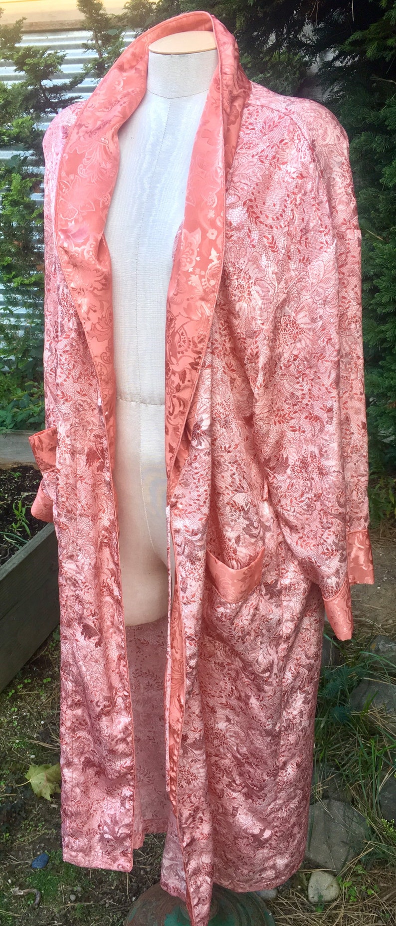 Vintage 90/'s Victorias Secret Robe Kimono in Peach Silk