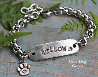 Pet Name Bracelet, Personalized Pet Mom Bracelet, Dog Bracelet, Cat Bracelet, Dog Mom, Cat Mom