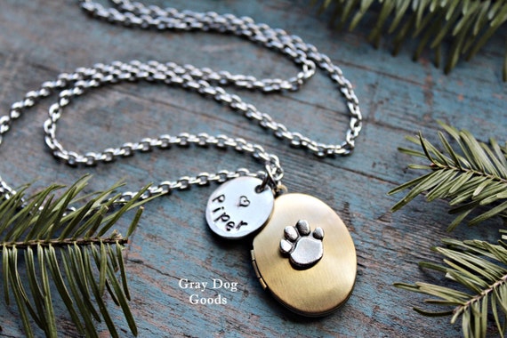 Dog neck locket Clearance
