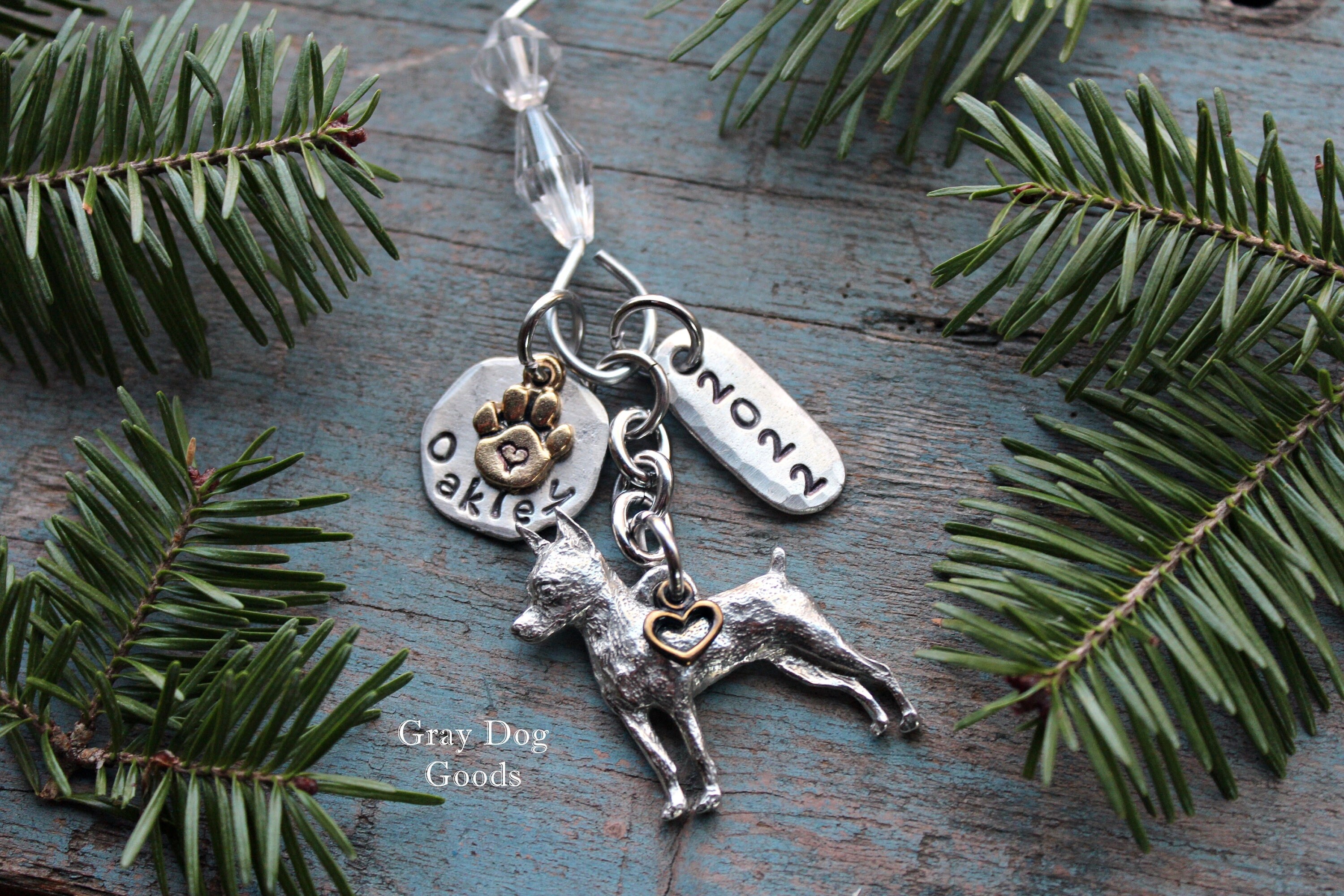Min Pin Ornament Etsy Canada