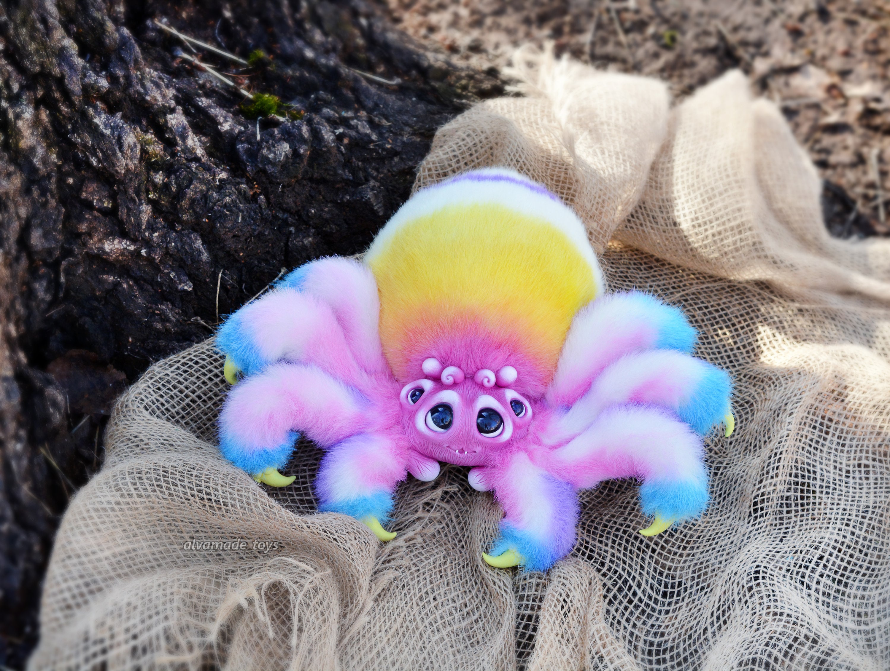 Fluffy spider Made to order | Etsy