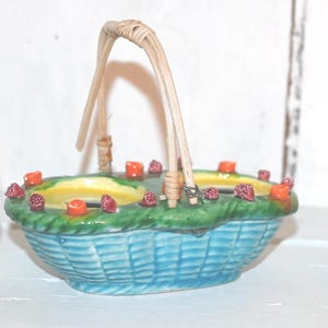 Vintage Japanese Bird Salt & Pepper Set with Ceramic Design Holder