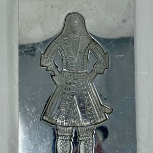 vintage Virginia gingerbread man mold mould cookies biscuits chocolate metal