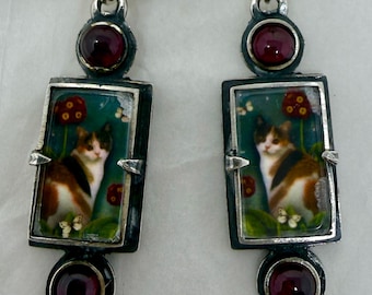 Pendientes de gato de plata esterlina, pendientes colgantes de granate de American Studio, joyería vintage hecha a mano para amantes de los gatos.