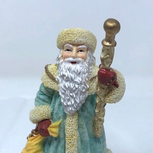 International Santa Claus Collection Figurine – Grandfather Frost Russia 1993 Holiday Christmas Décor