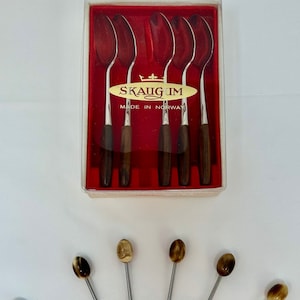 Skaugum norway - Etsy 日本