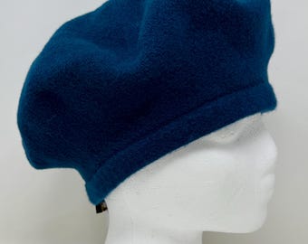 RASPBERRY BERET With Cabillou 100% Wool Song - Etsy Canada