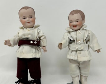 ヴィンテージのジョイント式ドイツ製ビスクドール 男の子用ミニチュア 