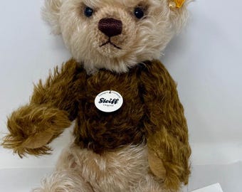 Oso de peluche clásico Steiff de 35,5 cm (14”), mohair, color latte macchiato #001017, con etiquetas, fabricado en Alemania. Artículo de colección.
