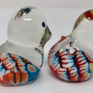 set of 2 miniature art glass paperweight birds colorful figurine paper weight chicks blown