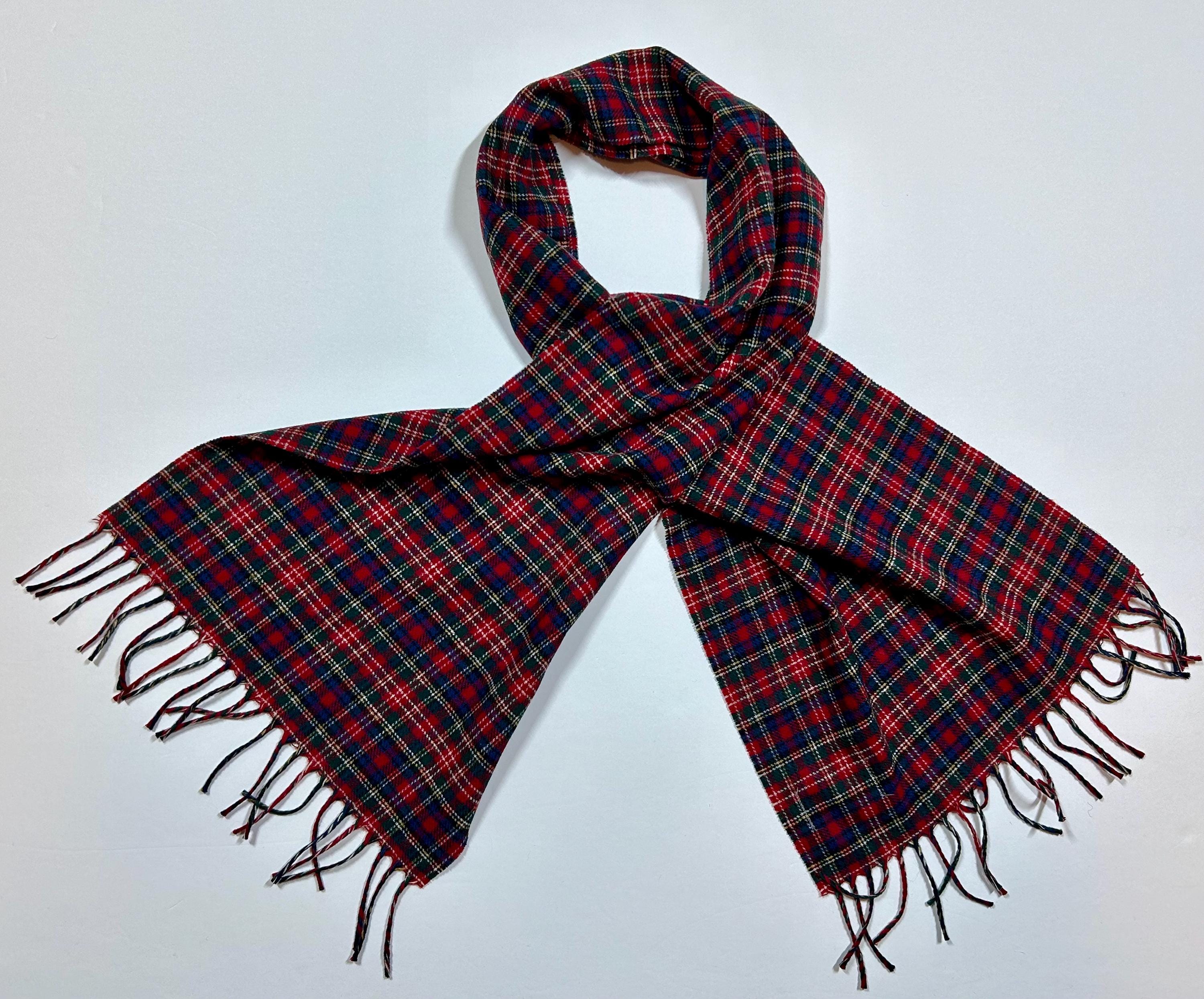 Pendleton Wool Scarf - 100% Virgin Wool Tartan Plaid in Red  display picture 1