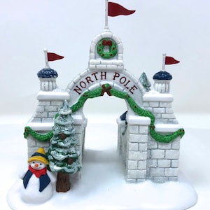 Heritage Village Collection &quot;North Pole Gate&quot; hand painted porcelain Department 56