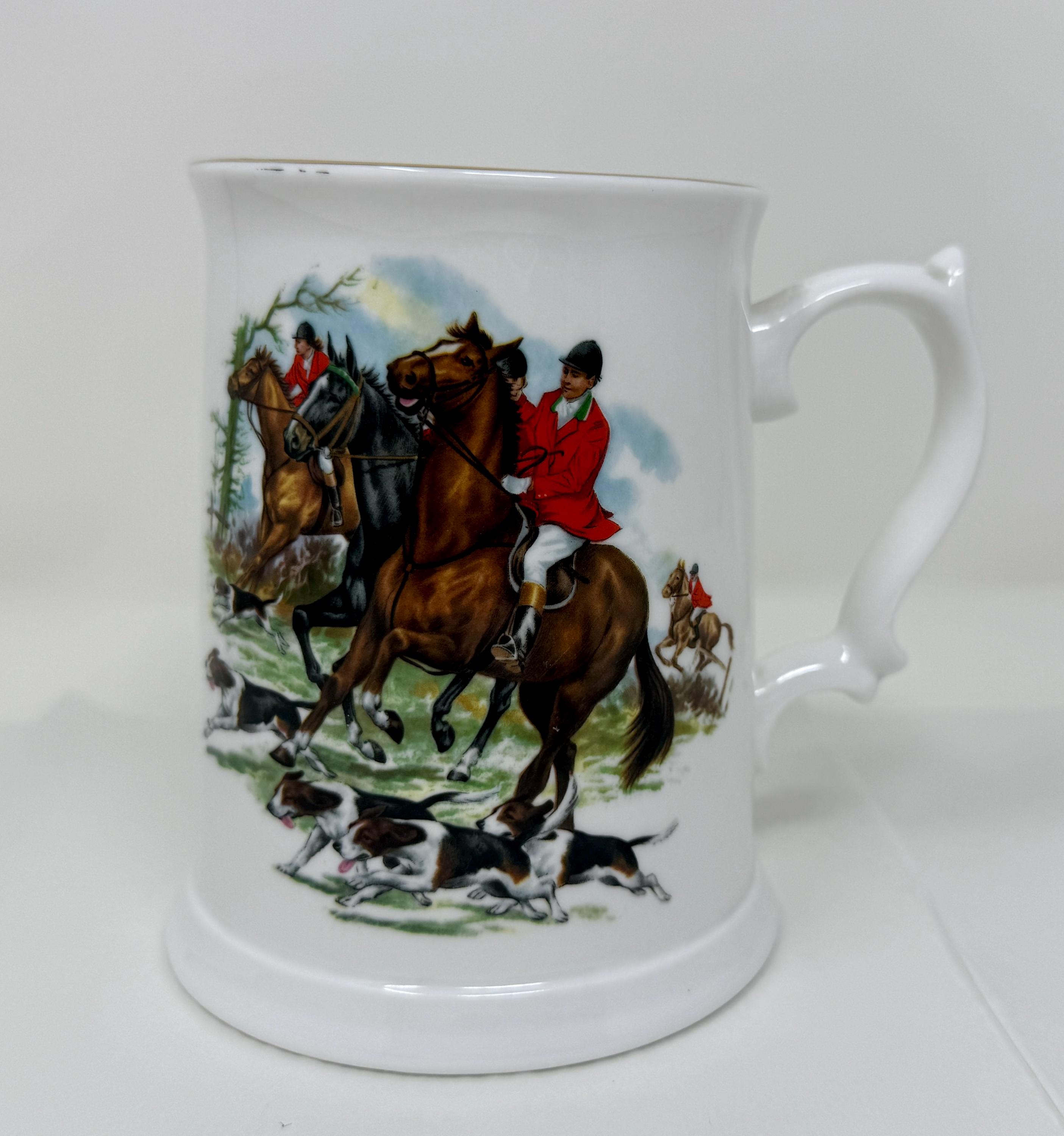 Jolie Tasse En Porcelaine Fine Avec Motif Chevaux - Hauteur 3,75 Pouces, Diamètre 3,25 Pouces