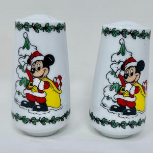 Saleiros e pimenteiros vintage do Mickey Mouse, Disney Japão, sacola de brinquedos de Natal, lembranças do Papai Noel