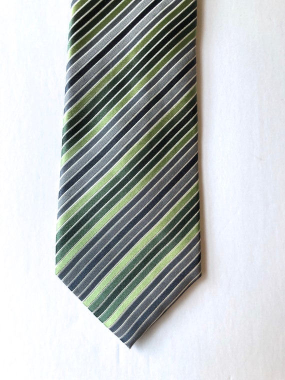 Kenneth Cole Reaction silk stripe tie green grey