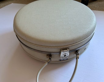 vintage American Tourister round luggage white hat suitcase travel Tri Taper