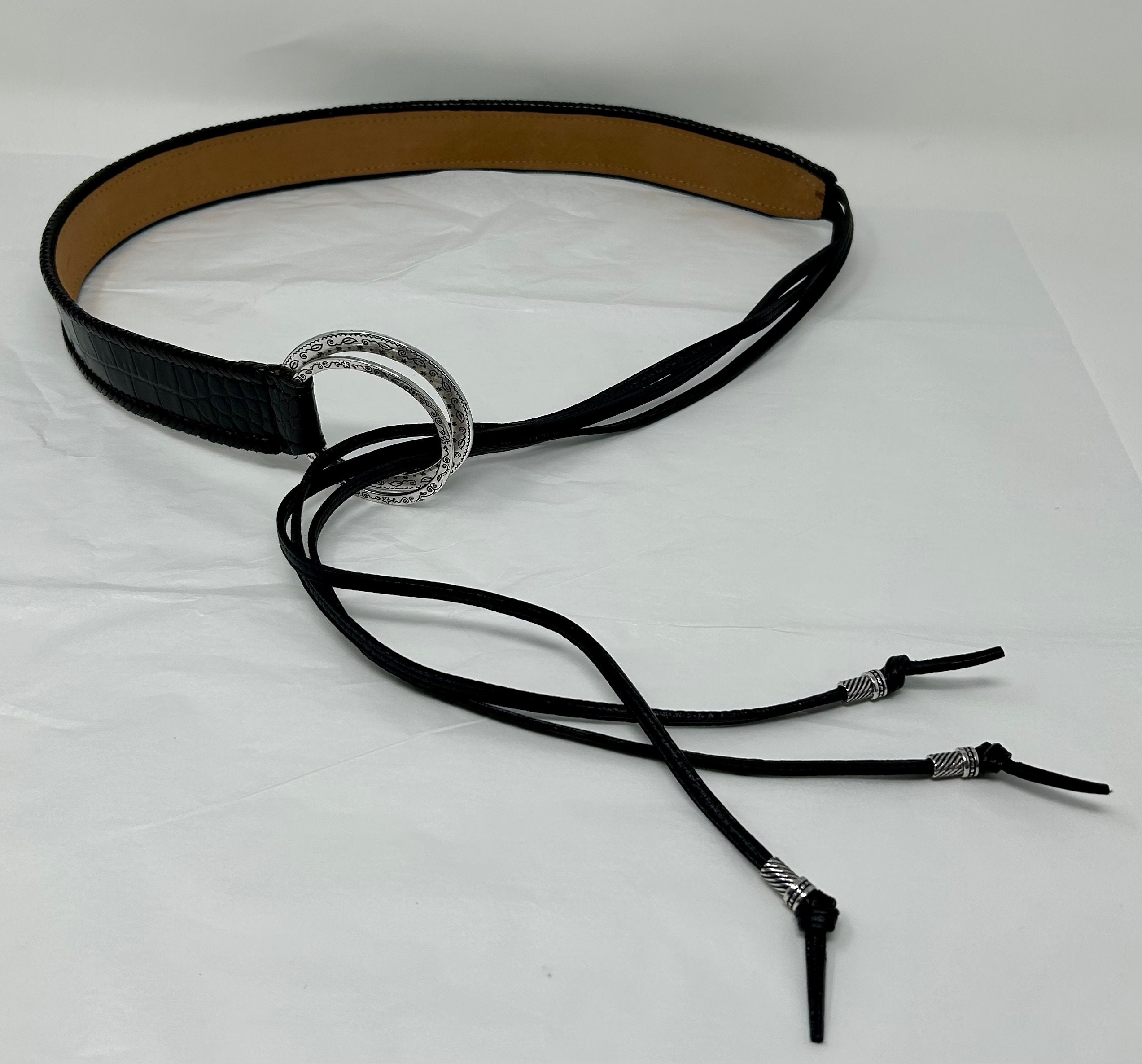 Brighton B30153 Black Croc Embossed Leather Fringe Tie Belt Women’s Size S/M 90s Brighton Black Croc Embossed Leather Belt: Silver Tone  main image 2