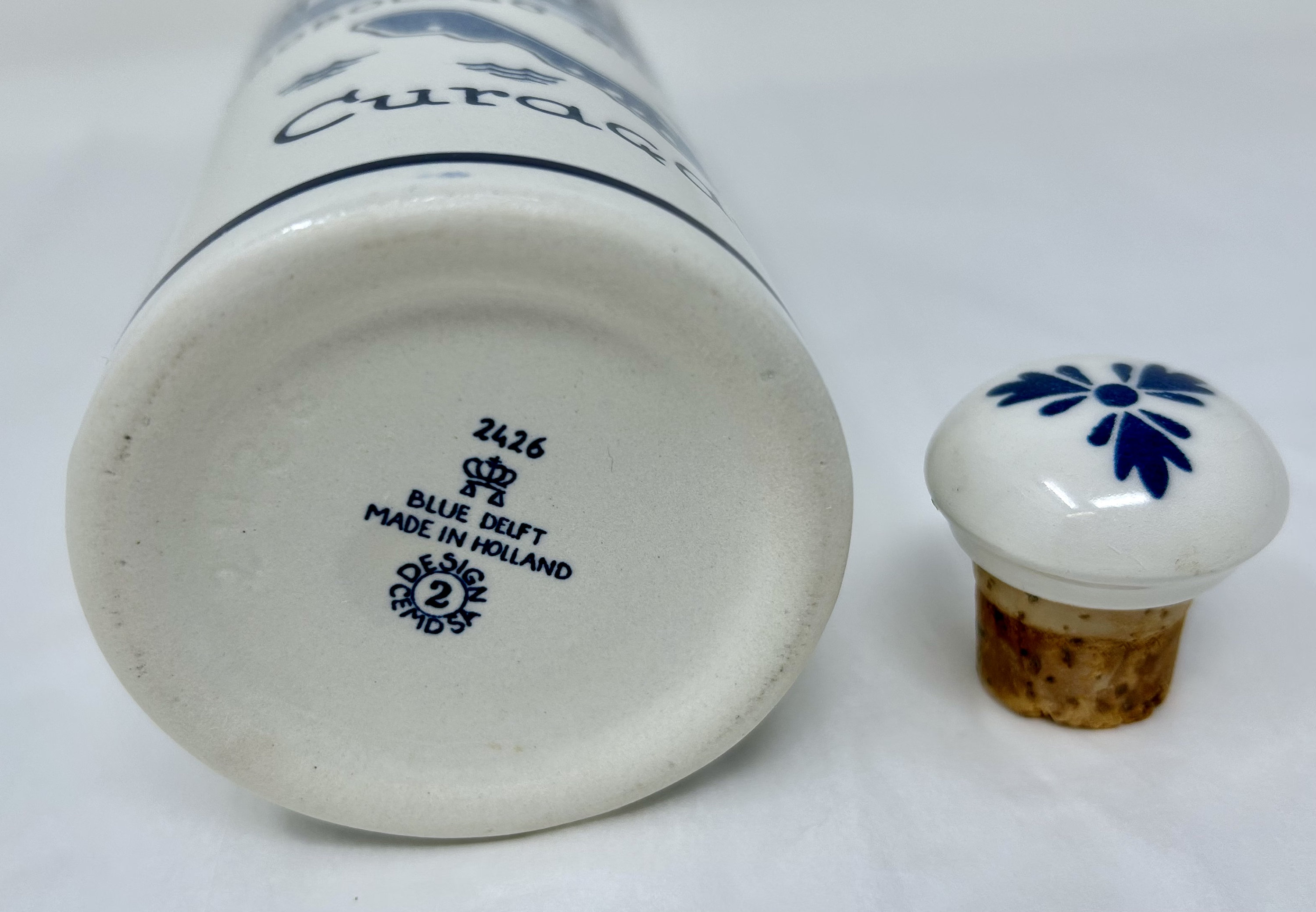 デルフト　酒盃 Blue Delft Holland Ceramic Bottle – Curacao Chobolobo