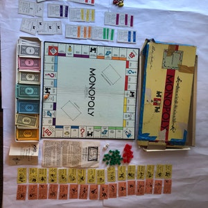 vintage Monopoly game complete set war time art craft project board game 1930&#39;s 1940&#39;s