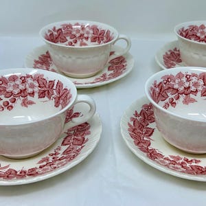 vintage set of 4 Bramble Wedgwood atria Barlaston tea cup transferware red pink cranberry  white