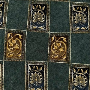 MMA store MET Metropolitan Museum Park Lane 100% silk tie necktie green gold Chinese silk tapestry