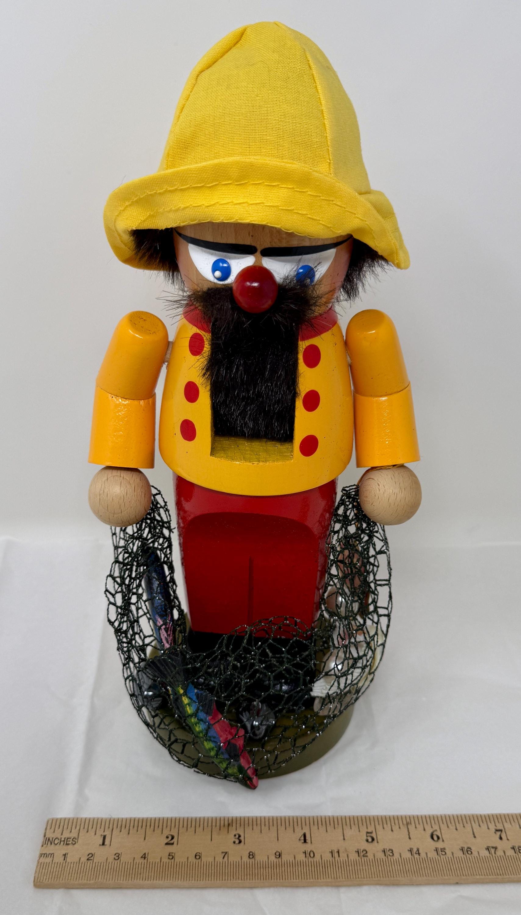 Vintage Steinbach Fisherman Smoker S1311 Chubby Ocean Fisher