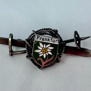 Vintage Frankfurt Germany Skiing Hat Pin – Pewter Skis, Ski Pole & Edelweiss Enamel Crest badge Bavarian Tyrolean