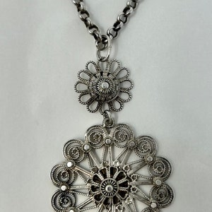 vintage sterling silver filigree necklace and pendant lace flower 24&quot; chain