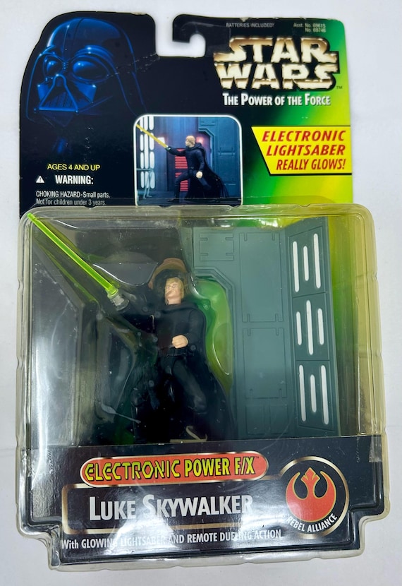 Vintage 1997 Kenner Star Wars Luke Skywalker Glowing Lightsaber