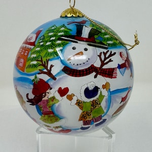 2004 Li Bien Reverse Painted Glass Christmas Ornament – Snowman & Children – Hand Painted Holiday Scene with box